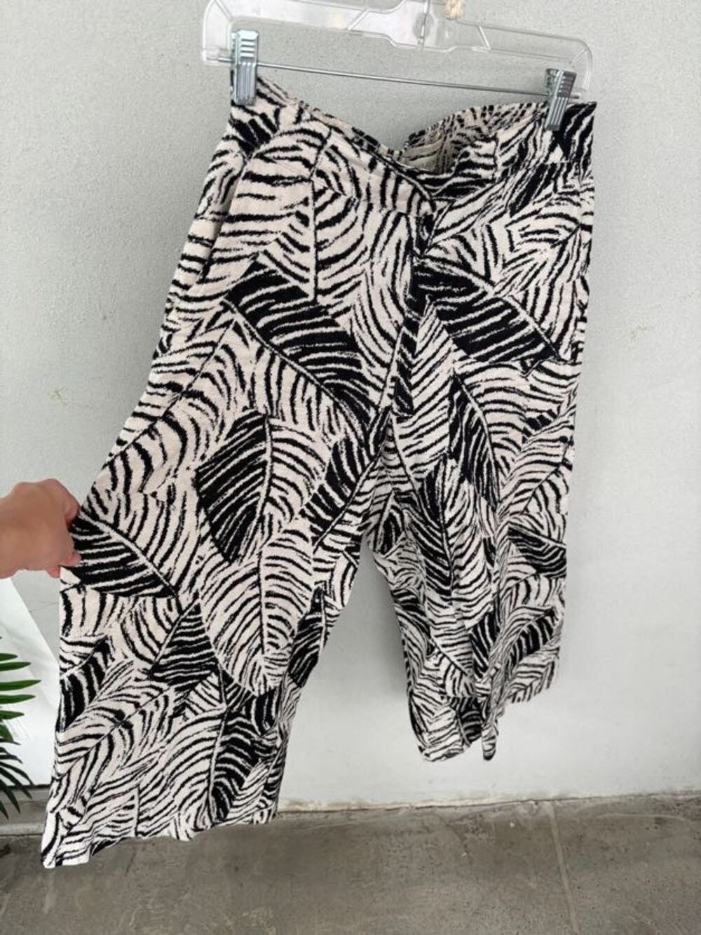 Cynthia Rowley 100% Linen Pants with Pockets Size S